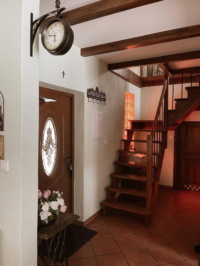 Sielanka Kretowiny Villa ภายนอก รูปภาพ