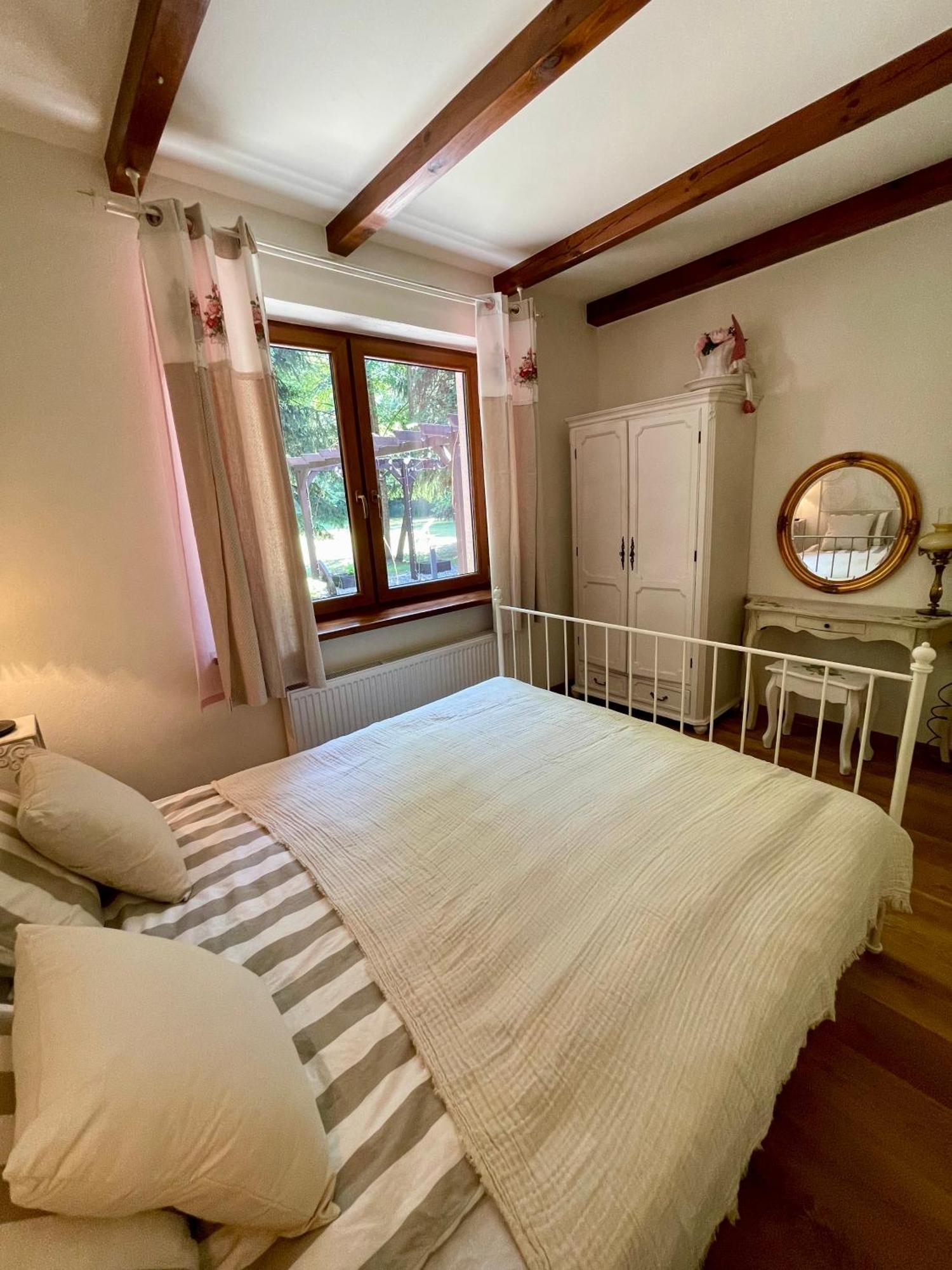 Sielanka Kretowiny Villa ภายนอก รูปภาพ